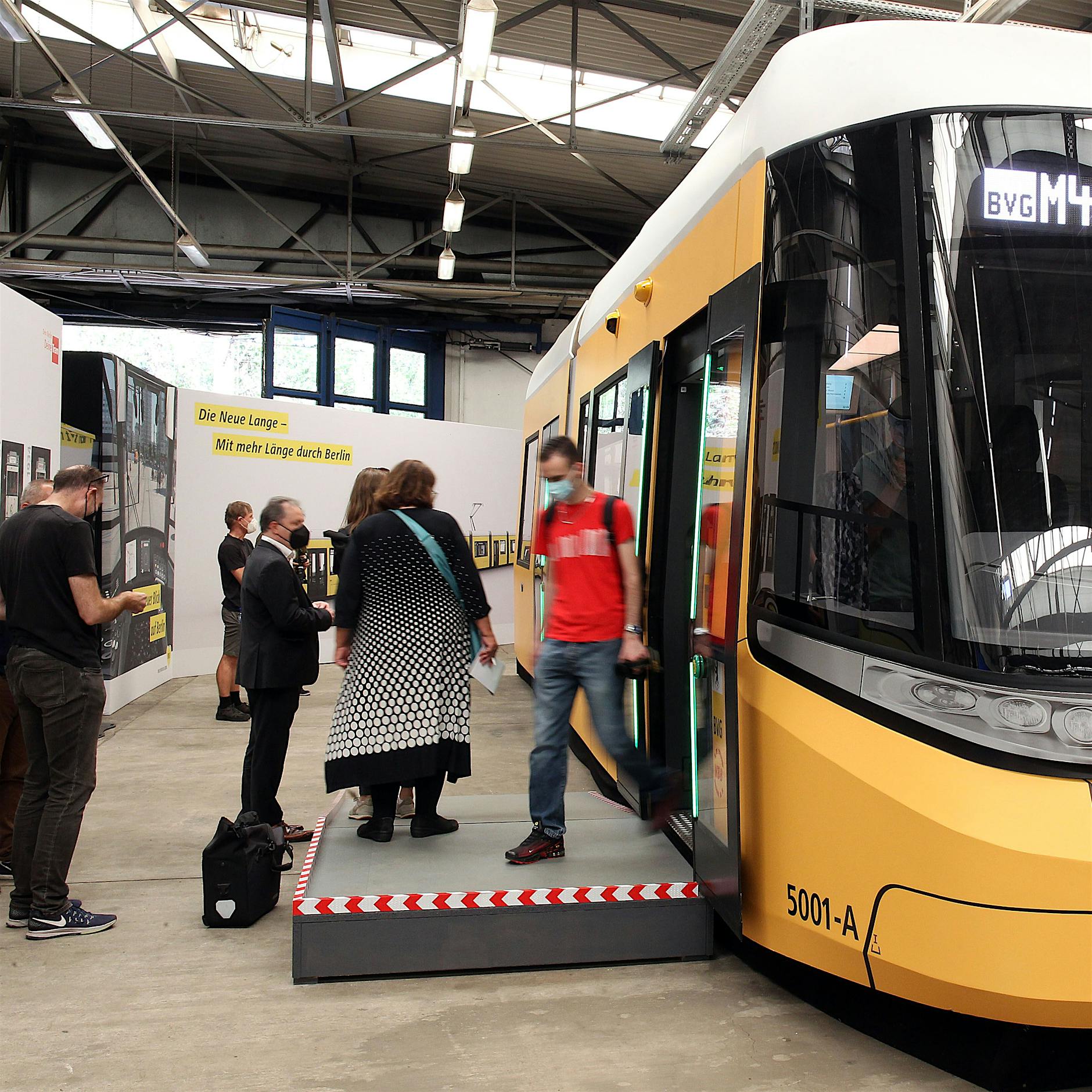 Überraschend: Berliner Straßenbahnen bekommen Navigationsgeräte