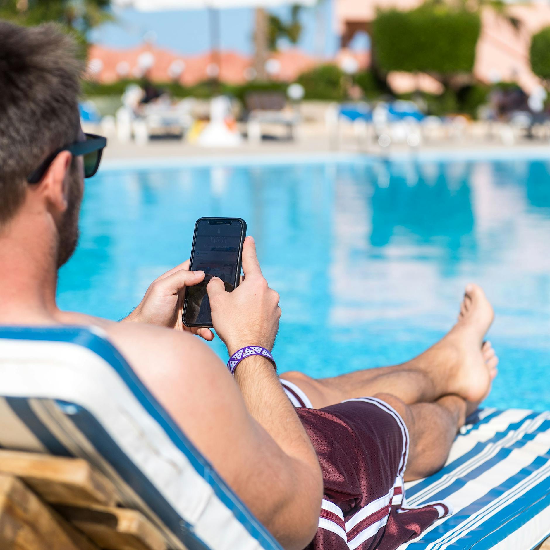 Arbeitsrecht: Muss ich im Urlaub erreichbar sein?