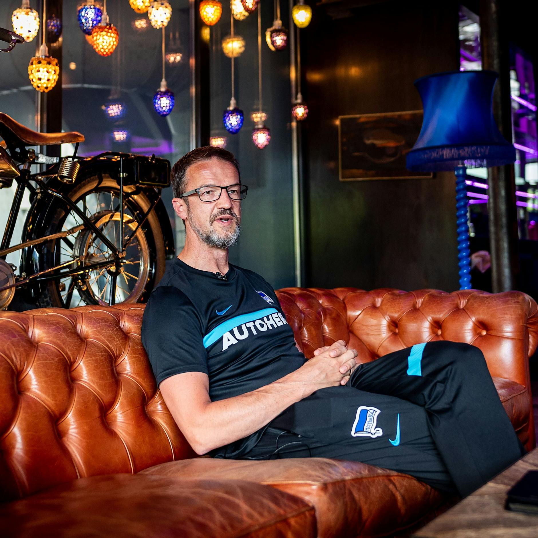 Fans sind sauer: Netz-Abgang macht auch Hertha-Chef Bobic stutzig