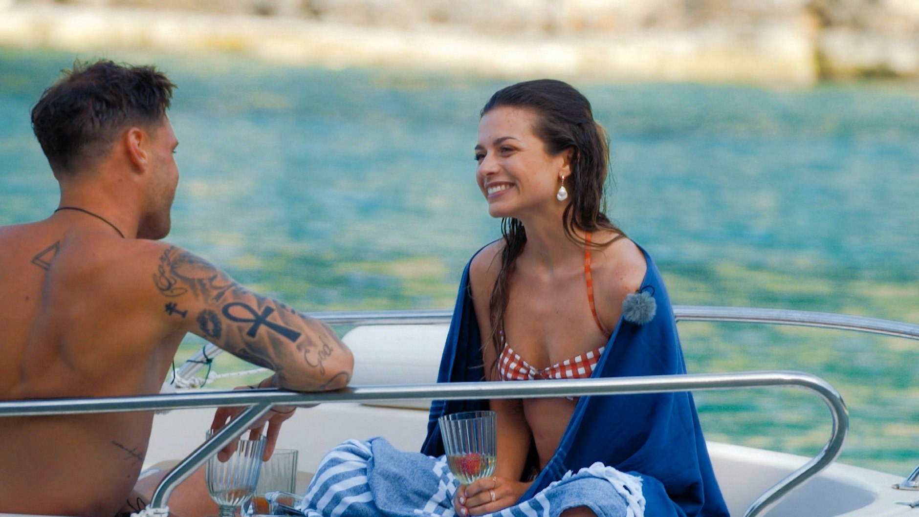 Bachelorette Maxime Herbord beim Boots-Date mit Kandidat Max.