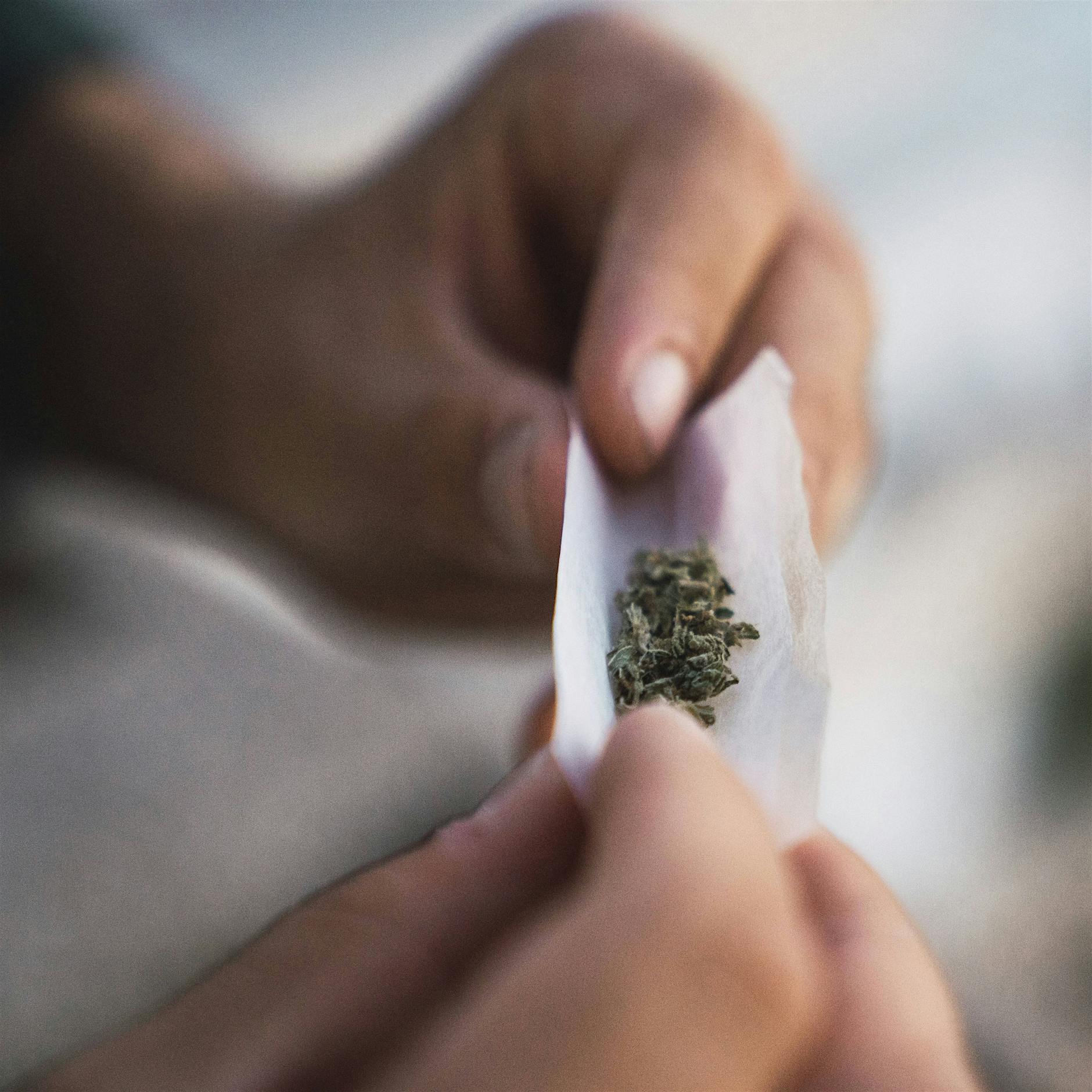 Berliner Jugendliche fangen früh mit dem Kiffen an