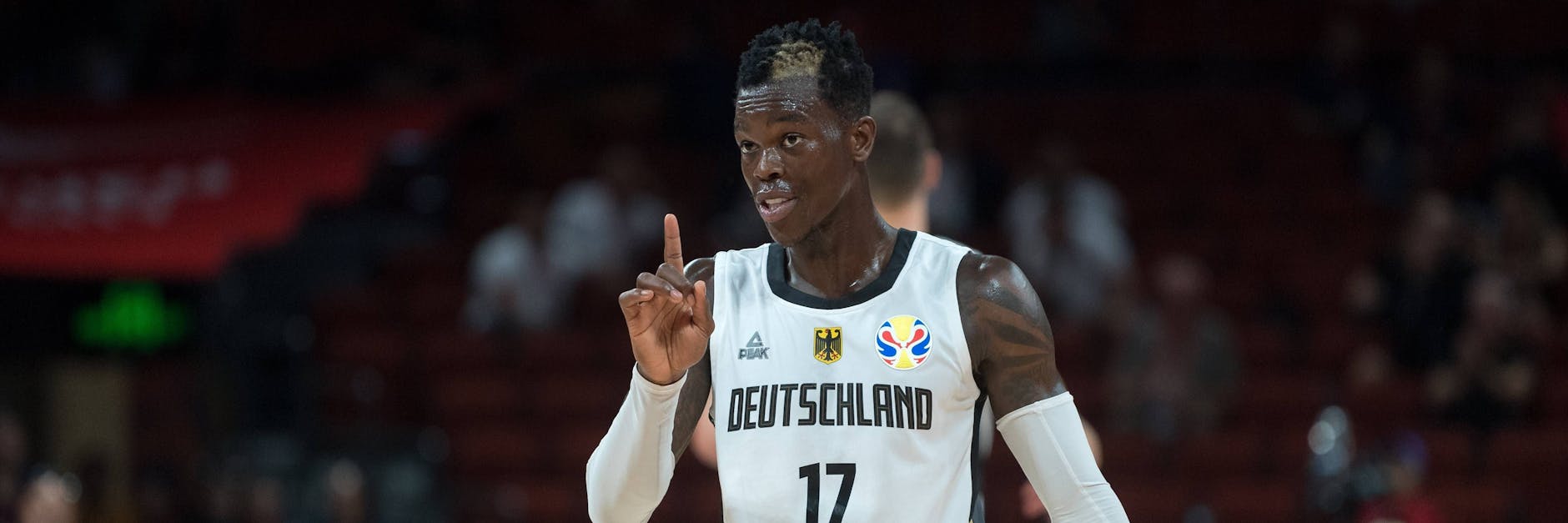 Pokerte hoch und muss die Los Angeles Lakers wohl verlassen: Deutschlands NBA-Star Dennis Schröder (27).