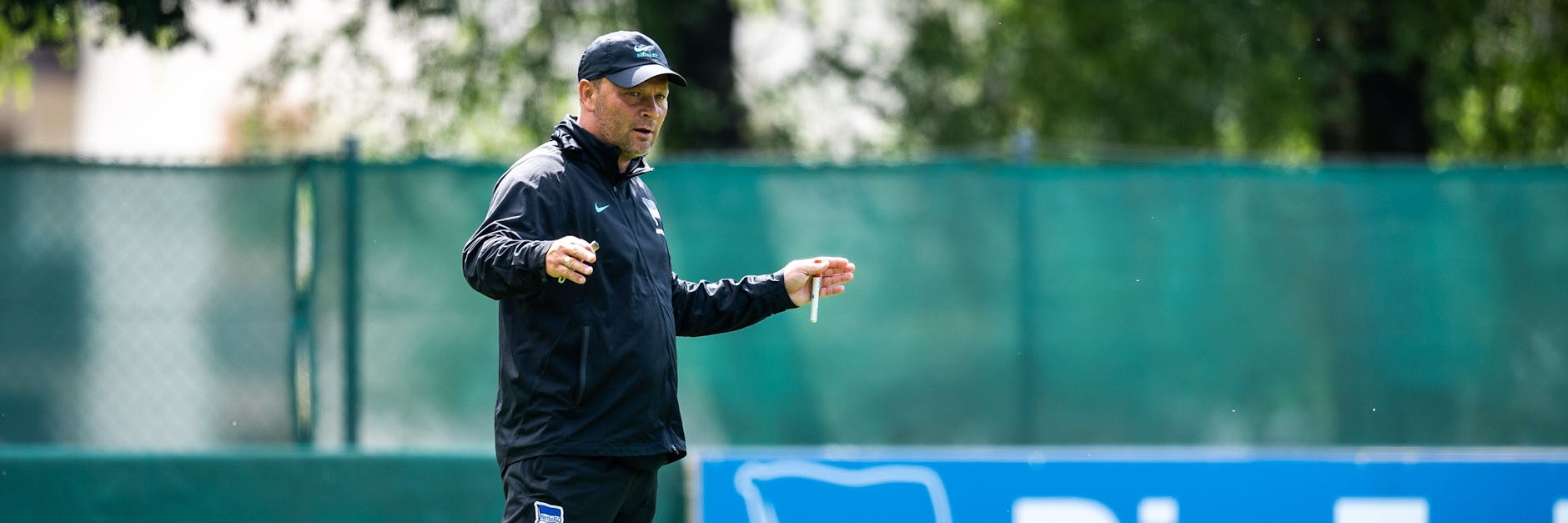 Vorne und hinten muss es passen: Hertha-Trainer Pal Dardai sieht seine Elf bisher gut ausbalanciert. 