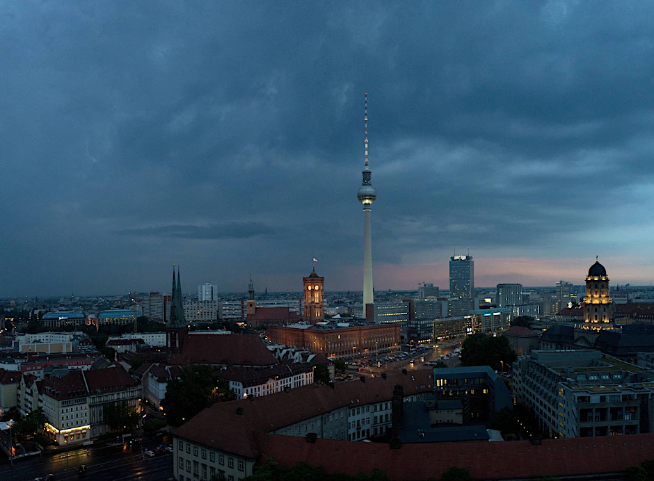 Dunkle Wolken über dem Zentrum der Hauptstadt: Die Corona-Krise dürfte den Aufholprozess Berlins nur kurzzeitig stoppen.&nbsp;