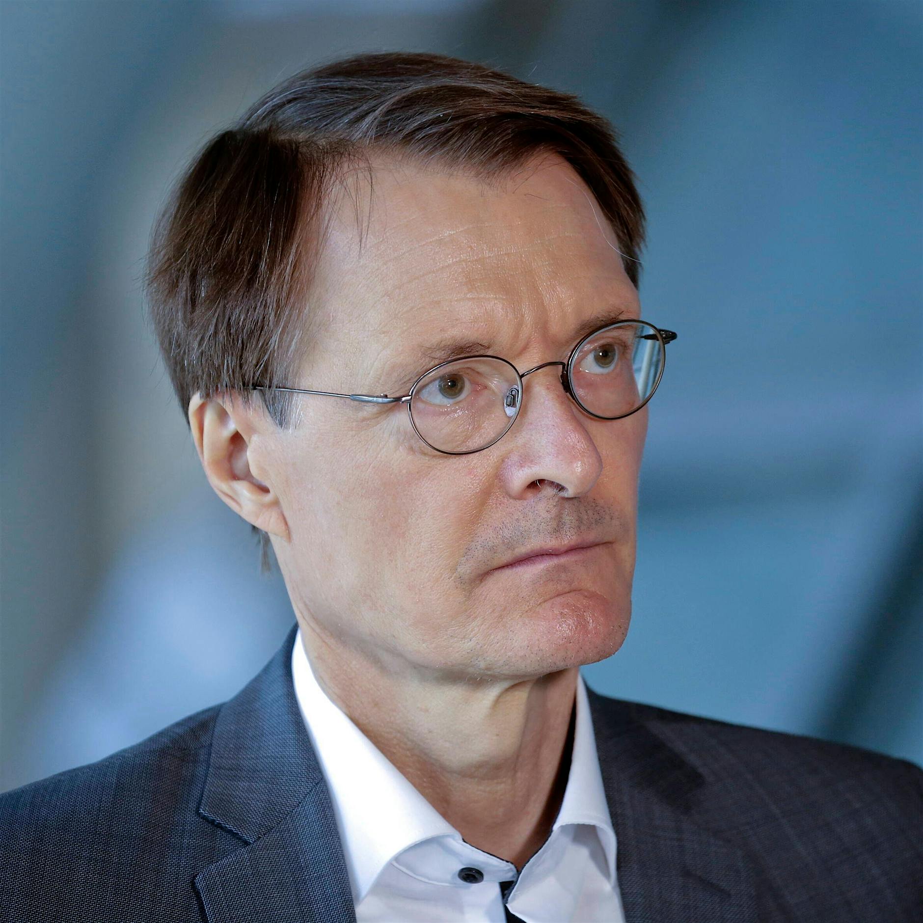 Lauterbach: Es wird keine Herdenimmunität an Schulen geben