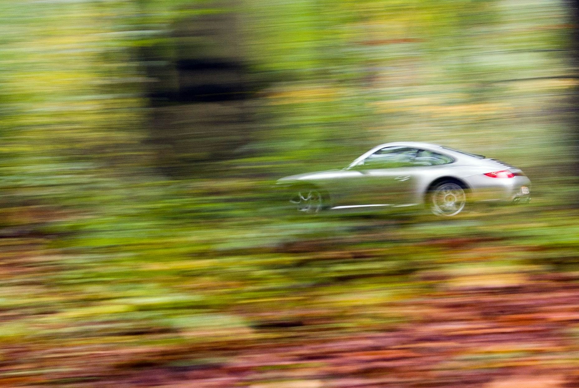 Punkte in Flensburg: Porsche-Fahrer sind am häufigsten Verkehrs-Übeltäter - Vimarsana News