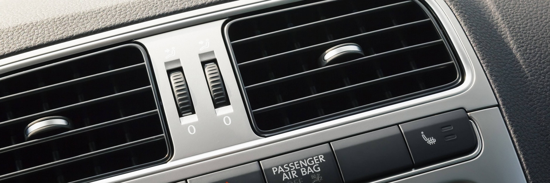 Wie stellt man die Klimaanlage des Autos richtig ein? Experten verraten es.