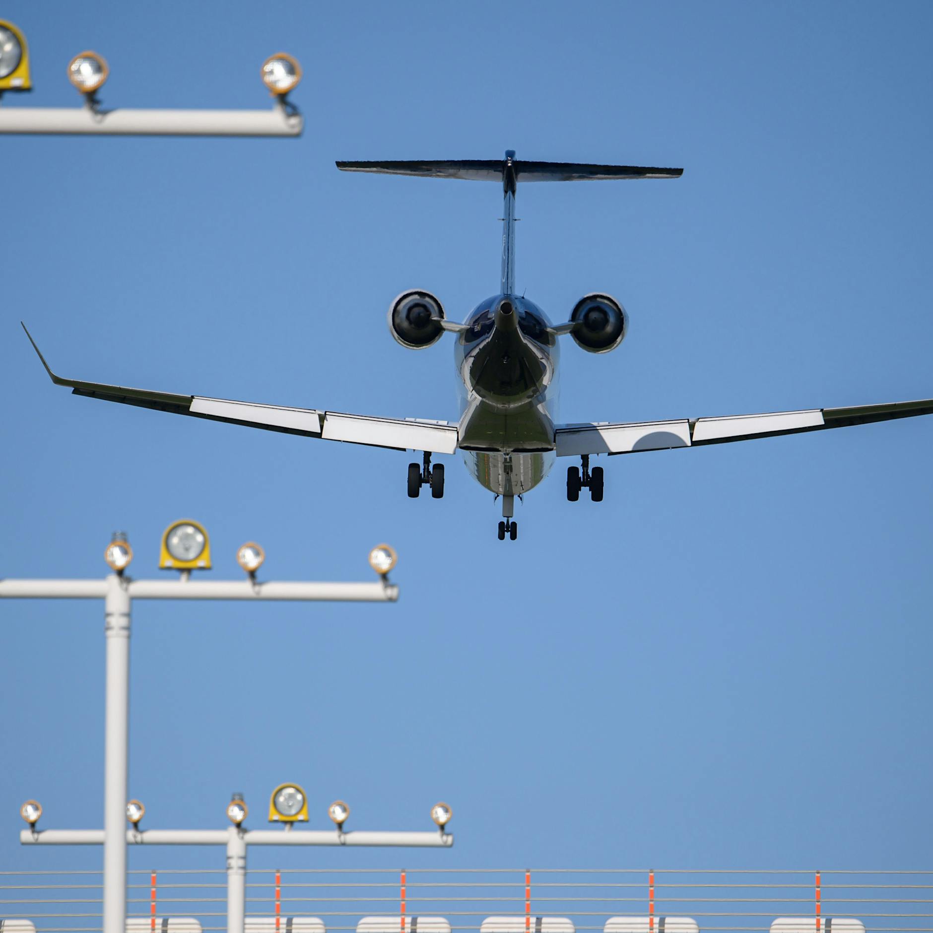 Klimakrise: Jetzt plant auch die Bundesregierung das Aus für innerdeutsche Flüge!