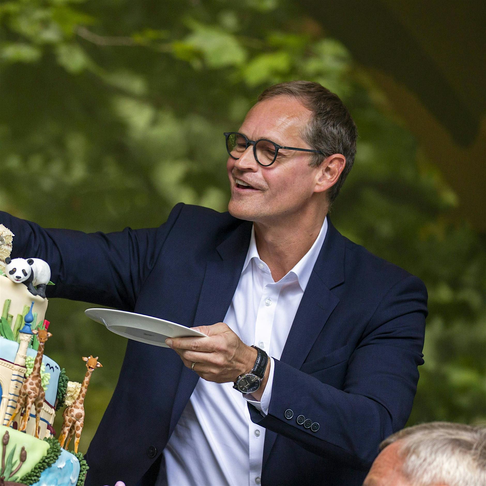 Friday's corona news in 60 seconds