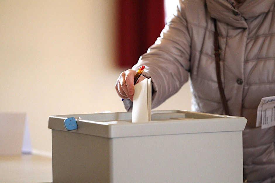 Die Zahl der Urnen-Wahllokale in Berlin wurde auf 2257 erhöht.