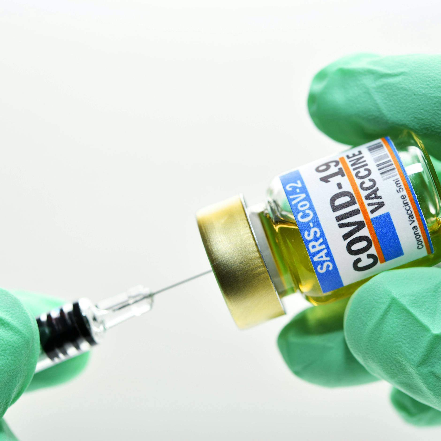 Völlig durchgeknallt: Jetzt gibt es sogar „Impf-Feinschmecker“! Mit diesen Tricks jagen Menschen nach dem perfekten Piks