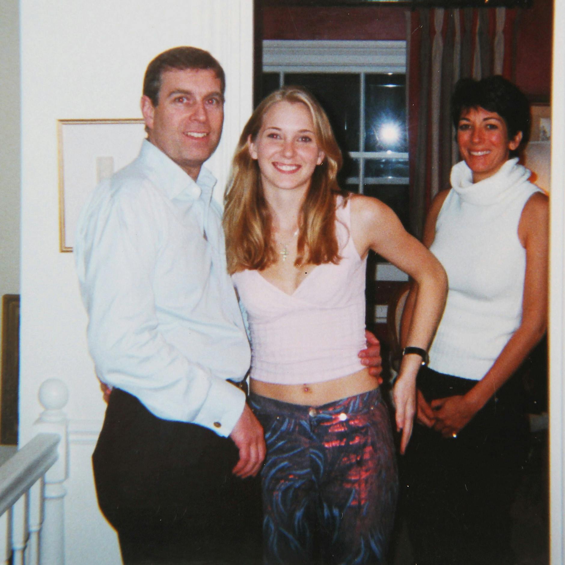 Fall Jeffrey Epstein: Wird Prinz Andrew jetzt in Abwesenheit zu einer Millionen-Strafe verurteilt?