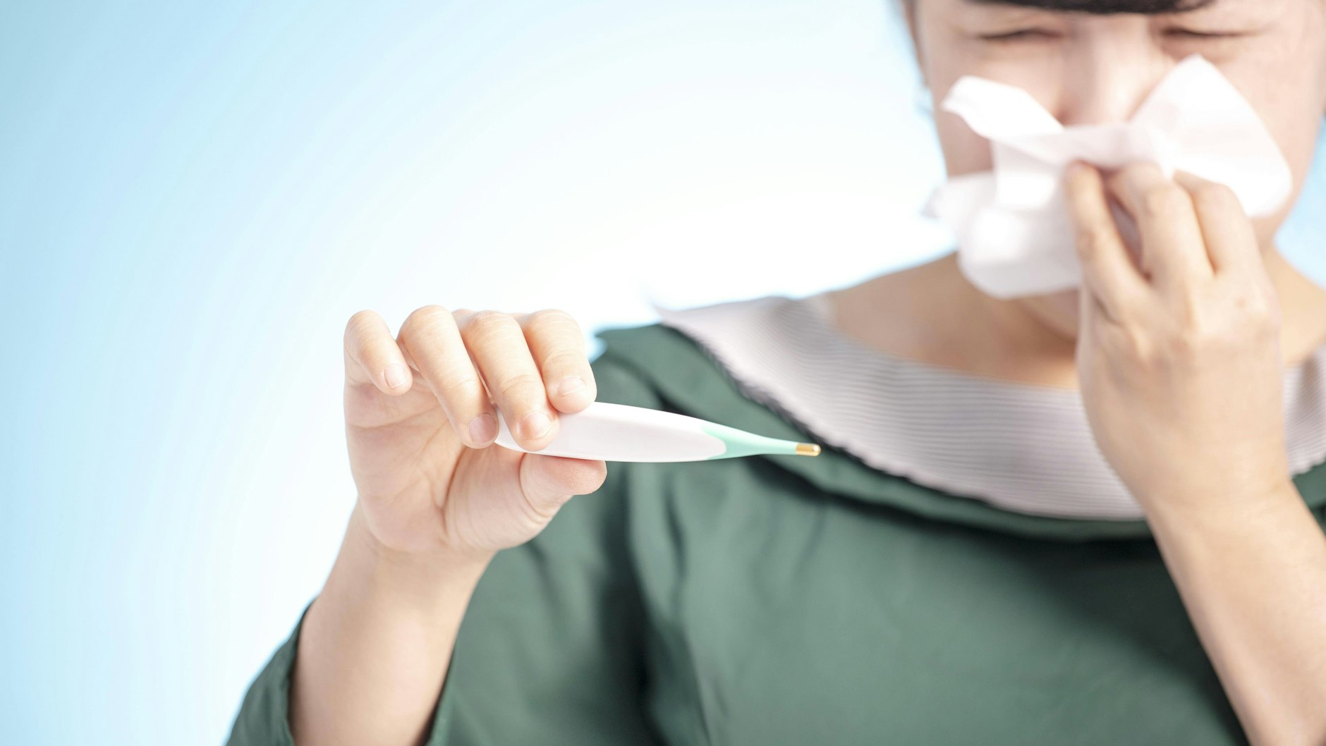 Niesen, Schniefen, erhöhte Temperatur: Es muss nicht immer Corona sein