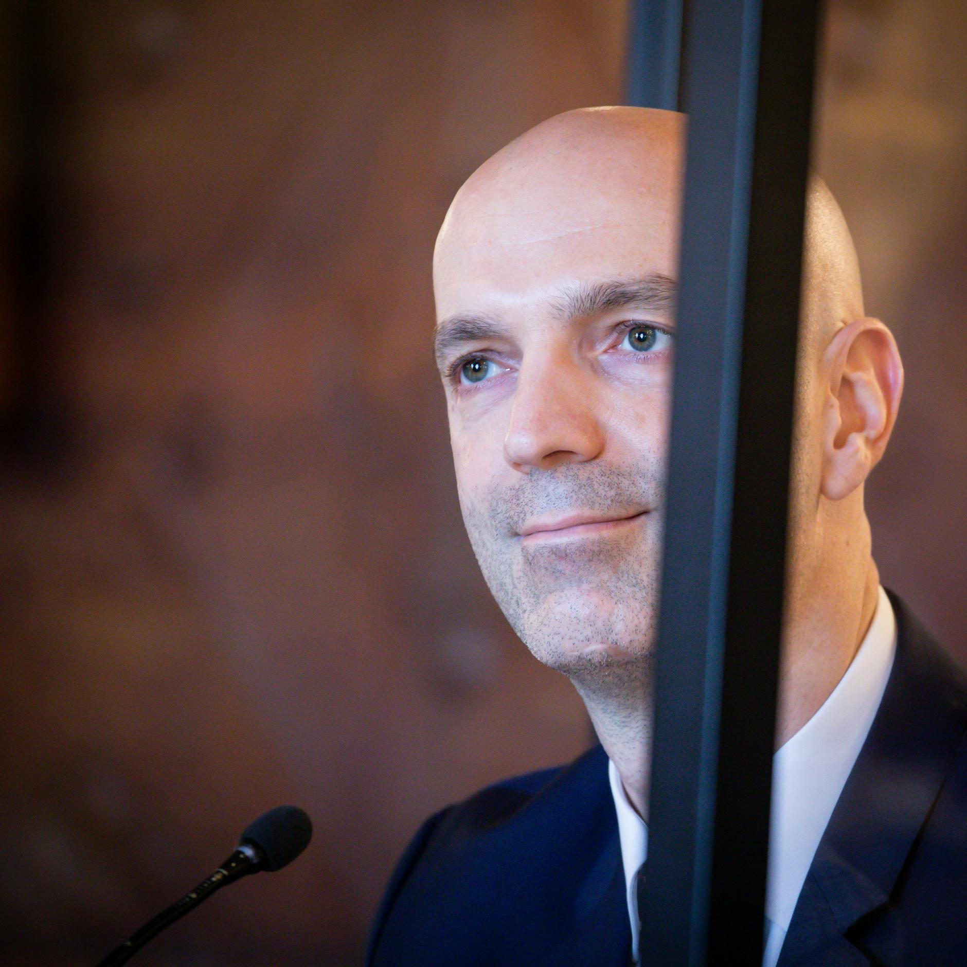 Jonas Schmidt-Chanasit, Leiter Arbovirologie am Bernhard-Nocht-Institut (BNI), ist hinsichtlich der Corona-Entwicklung vorsichtig optimitisch. 