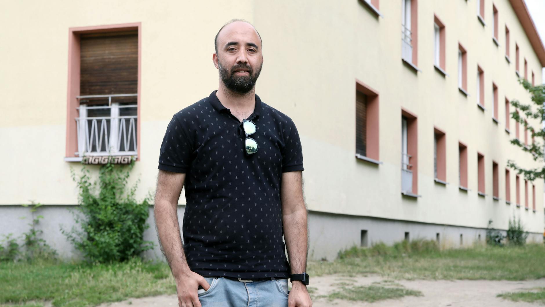 Waheed Omid lebt im Übergangswohnheim Marienfelde, während seine Eltern vor den Taliban fliehen.