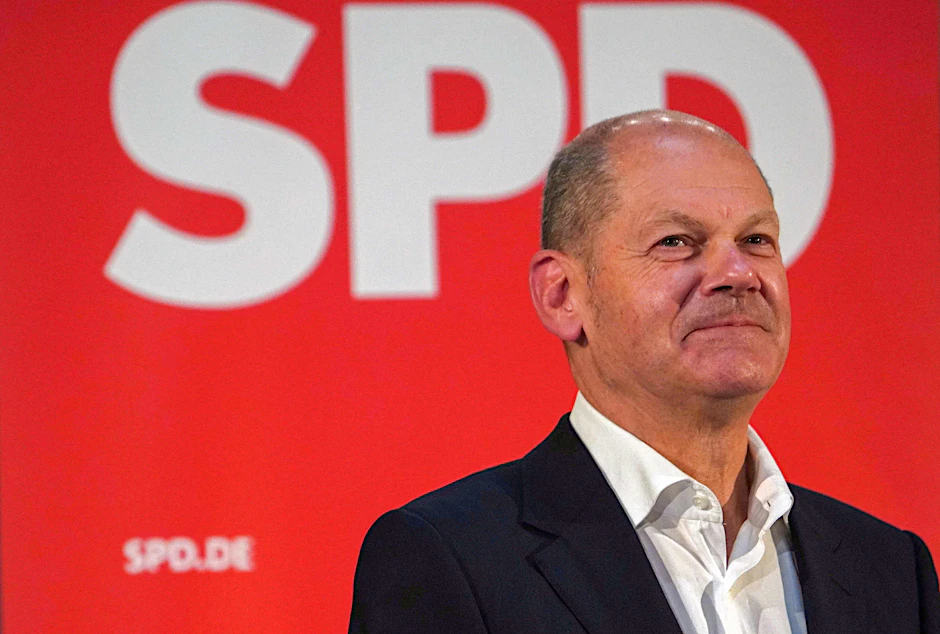 Olaf Scholz (SPD) liegt in der Kanzlerfrage mit einem Vorsprung von 10 Prozentpunkten vorne. 