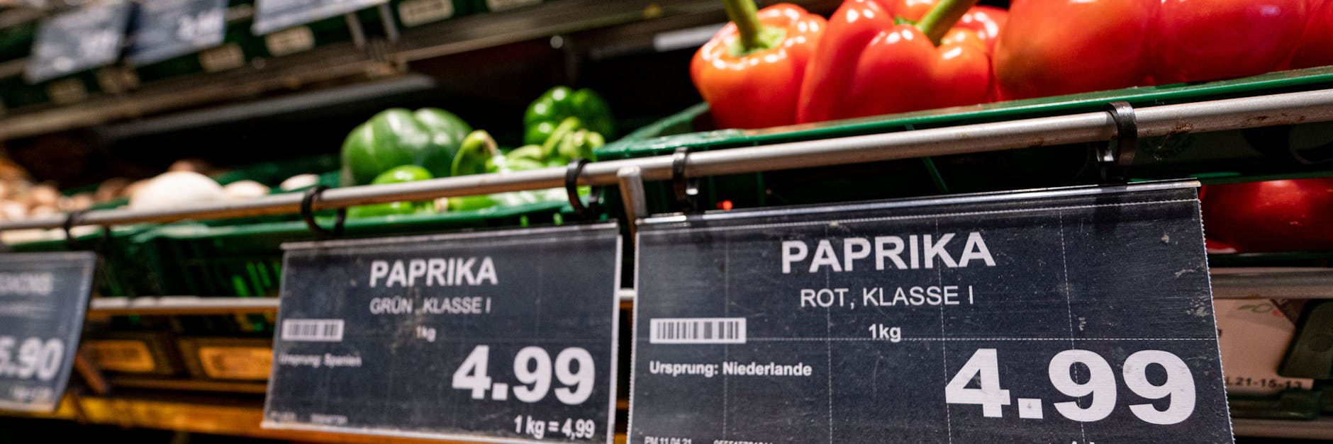 Für Lebensmittel mussten Verbraucher 4,3 Prozent mehr zahlen als ein Jahr zuvor, deutlich teurer wurde unter anderem Gemüse.