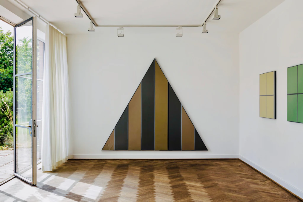 Tadaaki Kuwayama im Mies van der Rohe Haus: Das Brüderchen am Stadtrand