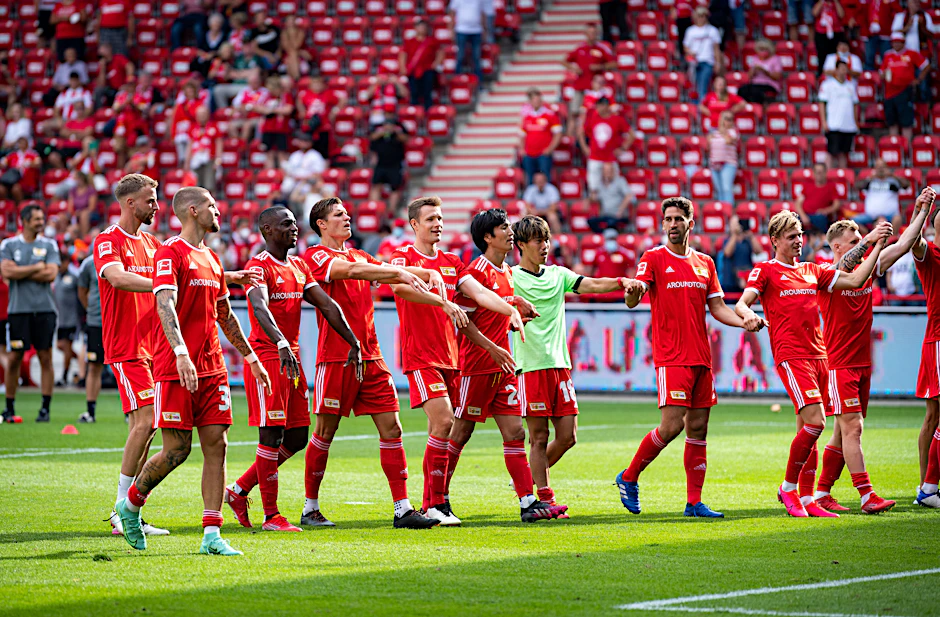 Die Profis des 1. FC Union wollen in dieser Saison wieder mit ihren Fans jubeln.