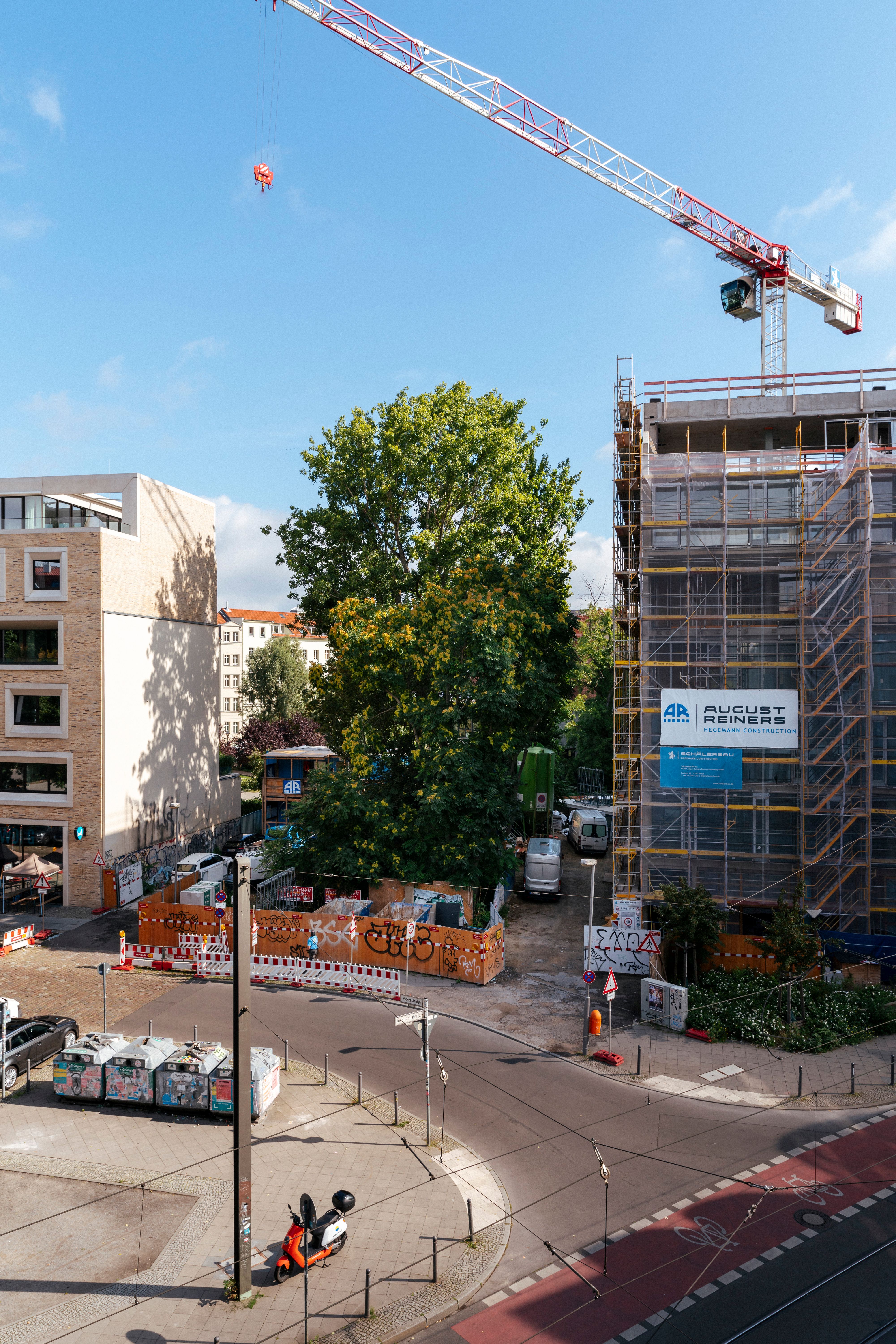 Wer Bekommt Eines Der Letzten Unbebauten Grundstücke Von Berlin-Mitte?