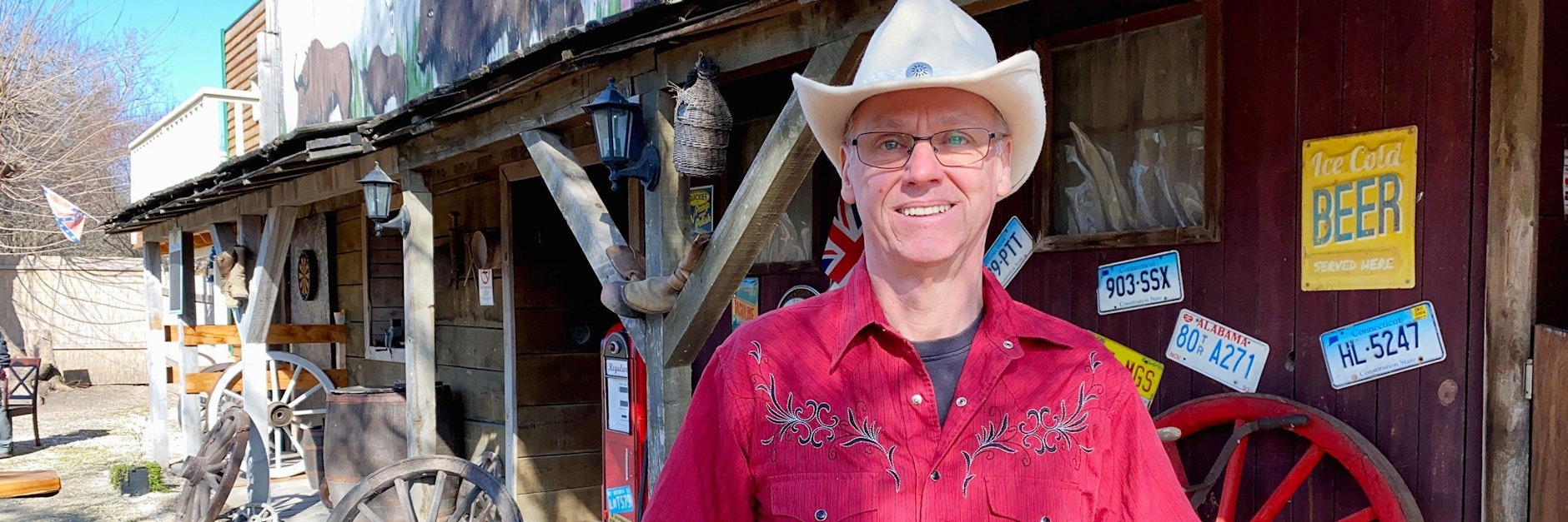 „Bauer sucht Frau International“-Kandidat Herbert betreibt eine kleine Westernstadt und lockt damit Urlauber auf seinen Hof. Landwirt im klassischen Sinne ist er aber nicht.