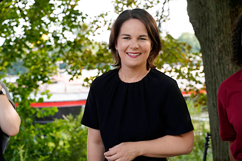 Grünen-Kanzlerkandidatin Annalena Baerbock kommt nicht aus den Plagiats-Schlagzeilen.