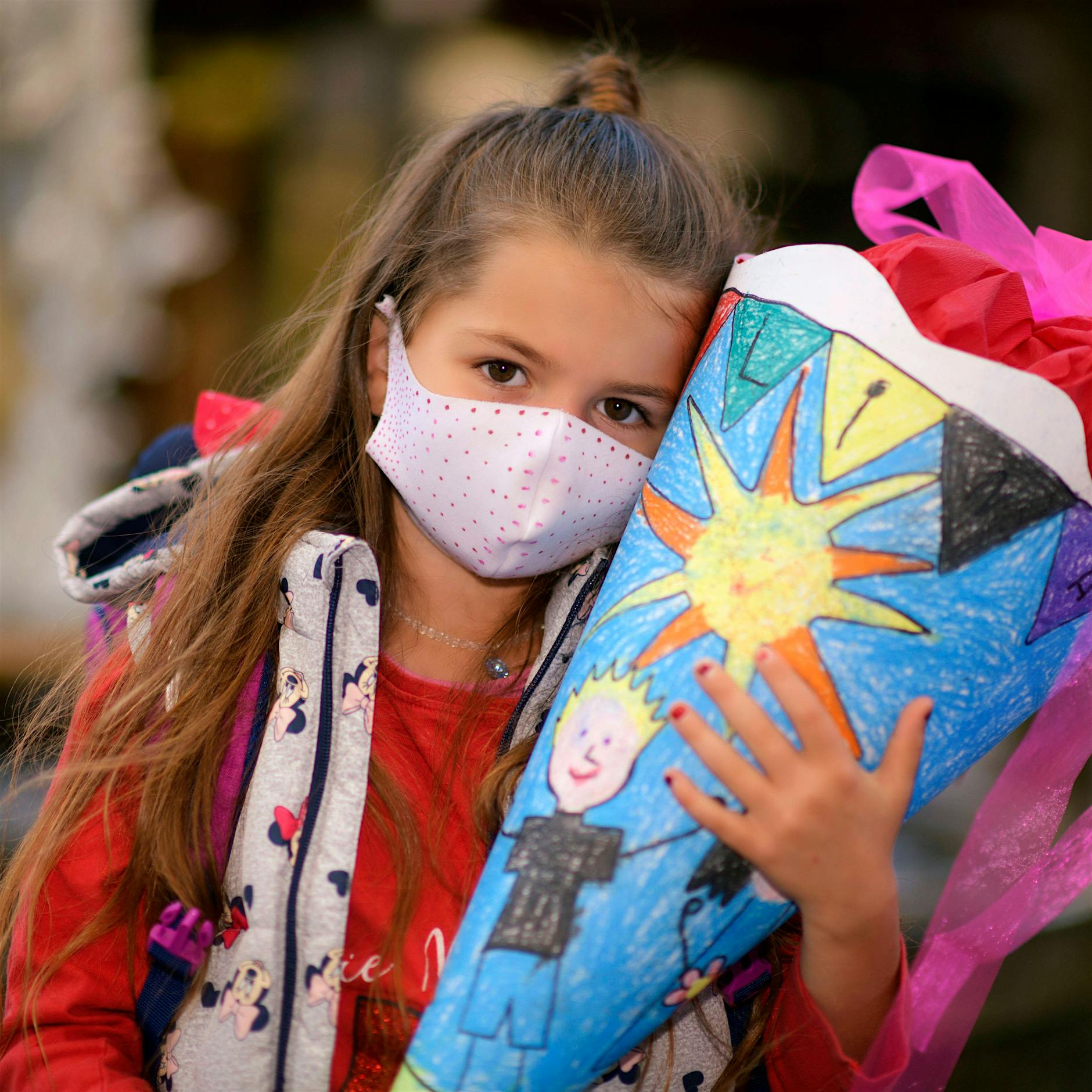 Einschulung in Berlin: Tränen und Lachen unter der Maske