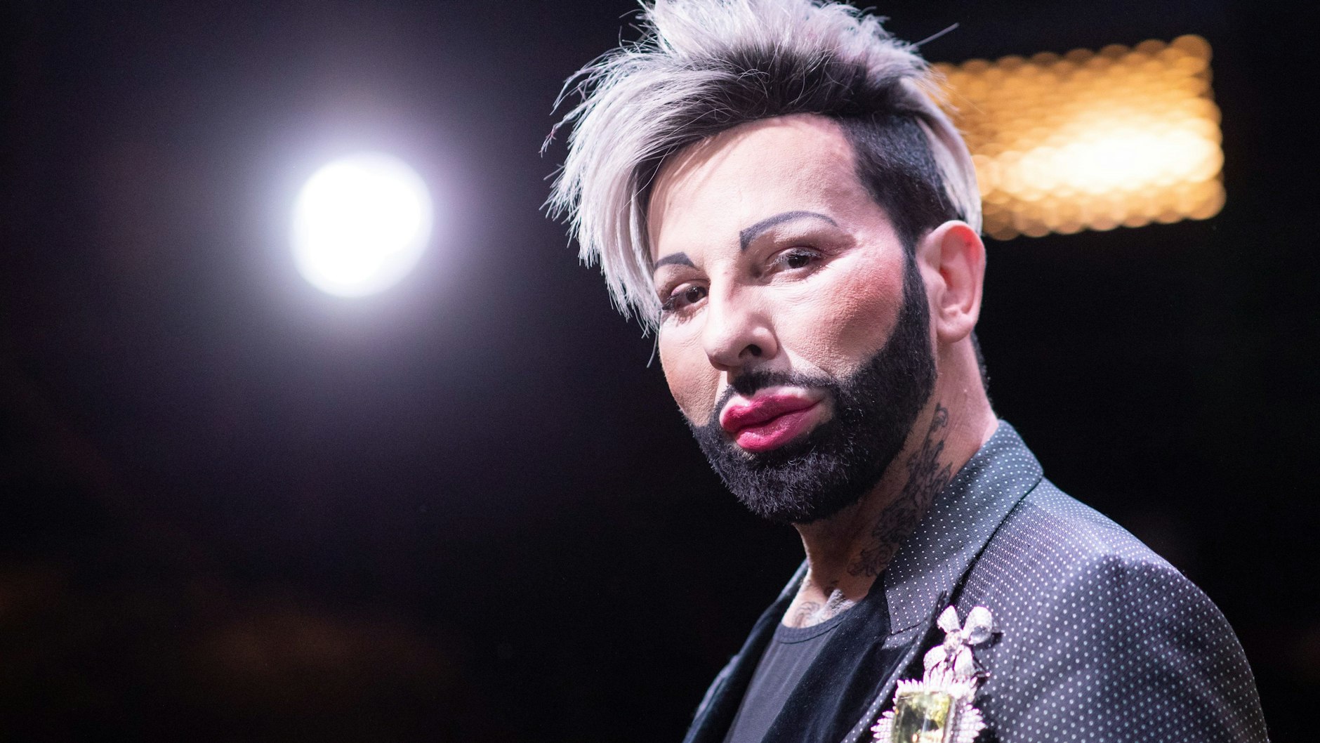 Modedesigner Harald Glööckler noch mit vollem Haupthaar