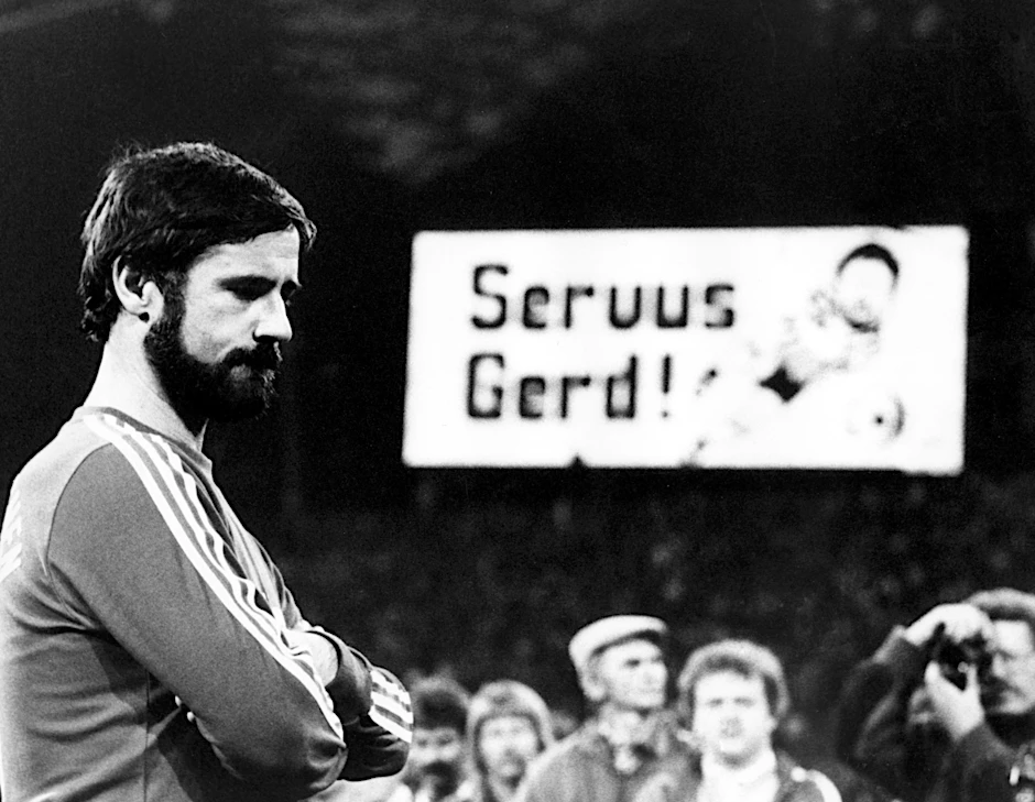 1983 beendete Gerd Müller seine sportliche Karriere im Münchner Olympiastadion. Am Sonntag ist der Torjäger gestorben.