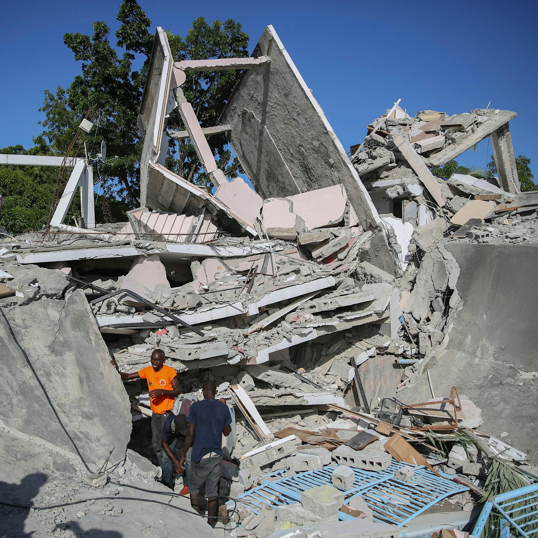 Erdbeben-Horror in Haiti +++ Mehr als 700 Tote, Hunderte Vermisste +++ Tropensturm „Grace“ im Anmarsch