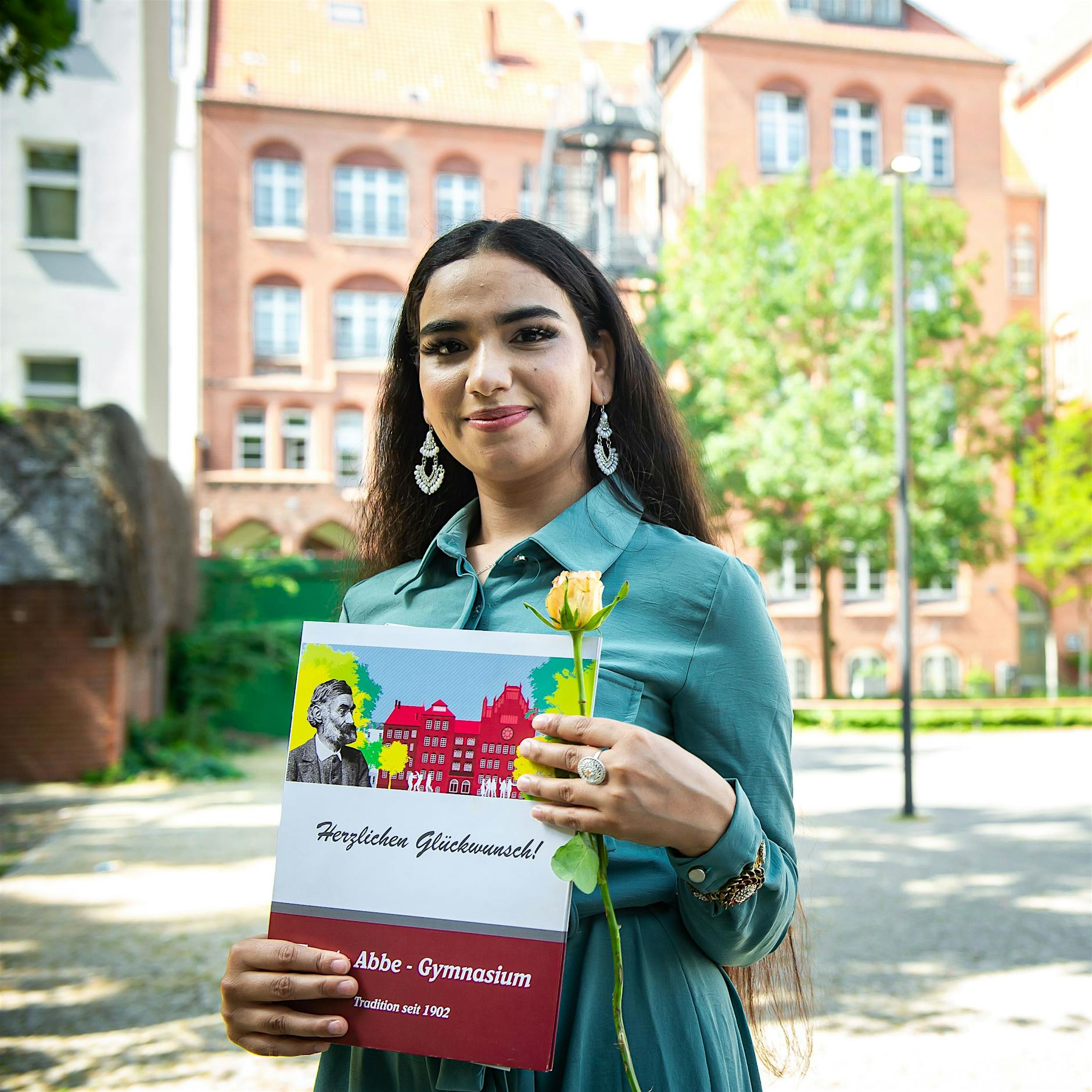 Afghanen in Berlin haben Angst um ihre Heimat und Familien