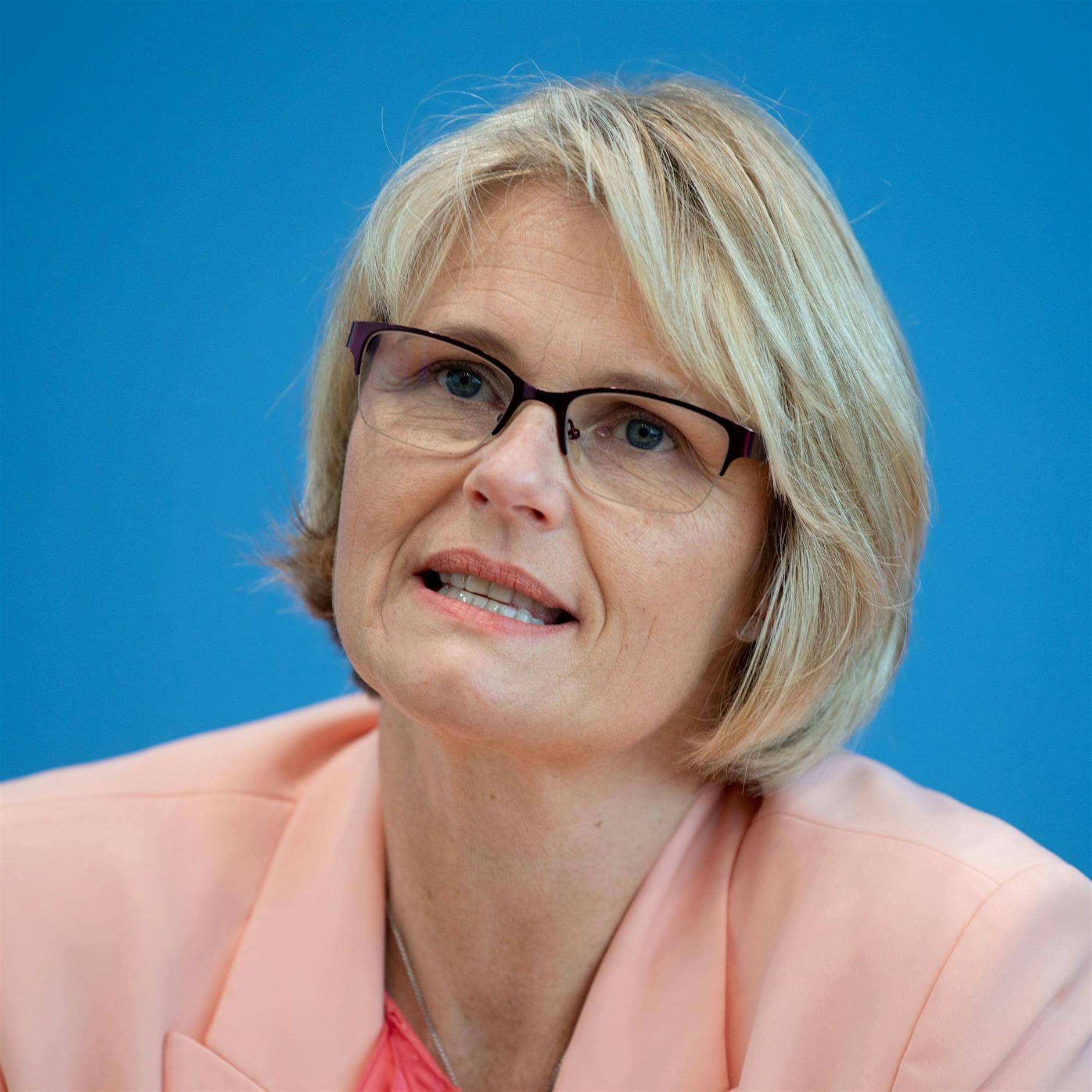 Karliczek will keine Einschränkungen für ungeimpfte Schüler