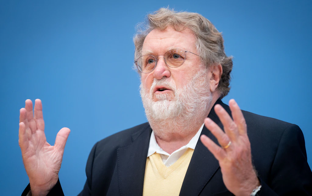 Wie Politik und Medien die Arbeit von Stiko-Chef Thomas Mertens erschweren