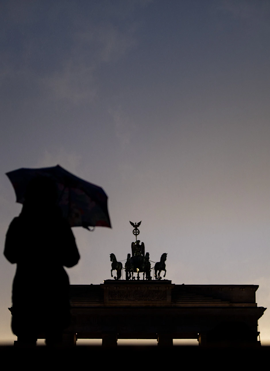 Der Deutsche Wetterdienst erwartet für die kommenden Tage Schauer und möglicherweise auch Gewitter über Berlin.