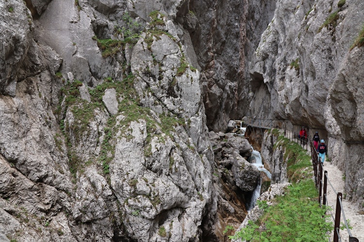 Flutwelle in Höllentalklamm - Opfer unklar