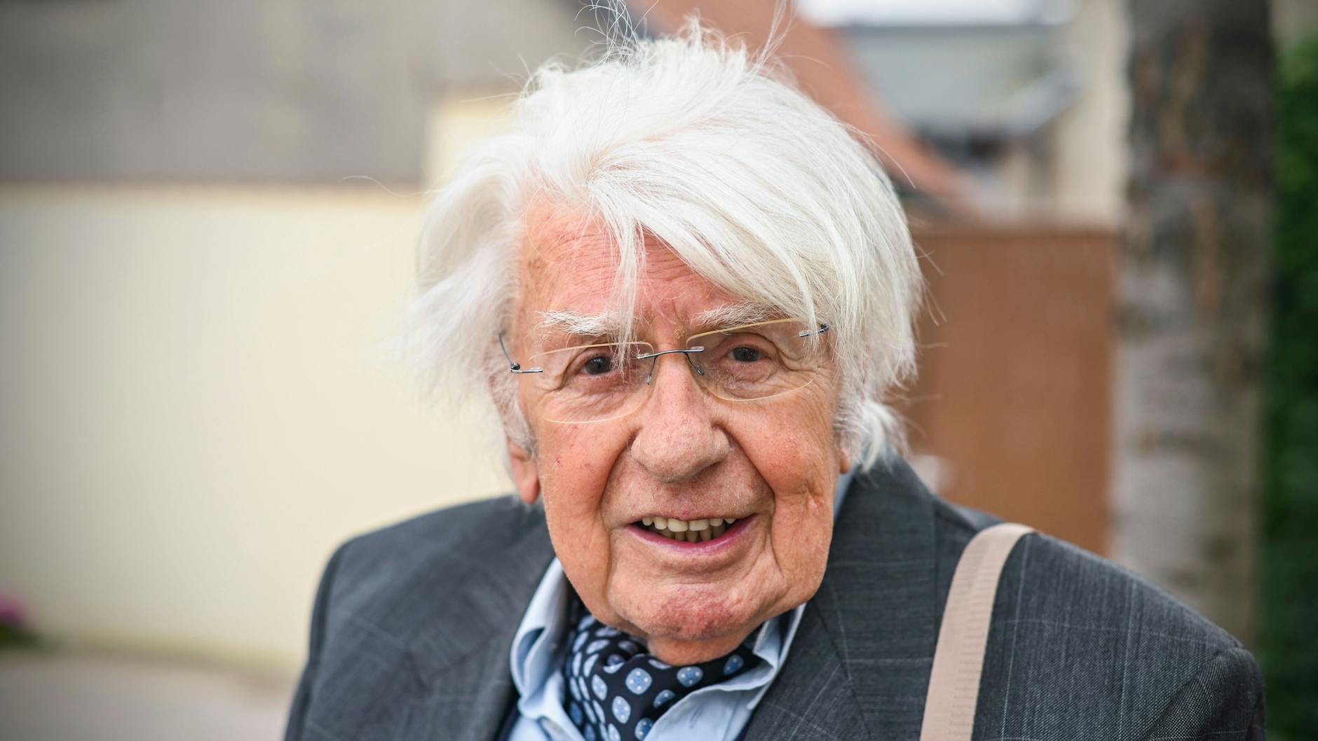 TV-Legende Heinz Behrens war einer der ersten Trauergäste. Zusammen mit Herbert Köfer spielte er in „Rentner haben niemals Zeit“ und in vielen „Maxe-Baumann“-Fernsehschwänken. <br>