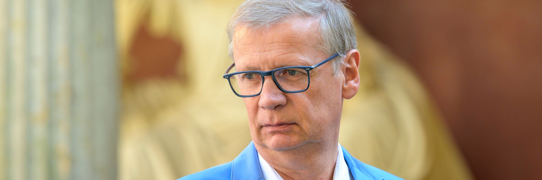 Moderator Günther Jauch, der seit 1999 die Show „Wer wird Millionär“ moderiert, verriet in „5 gegen Jauch“ jetzt seine Ängste.