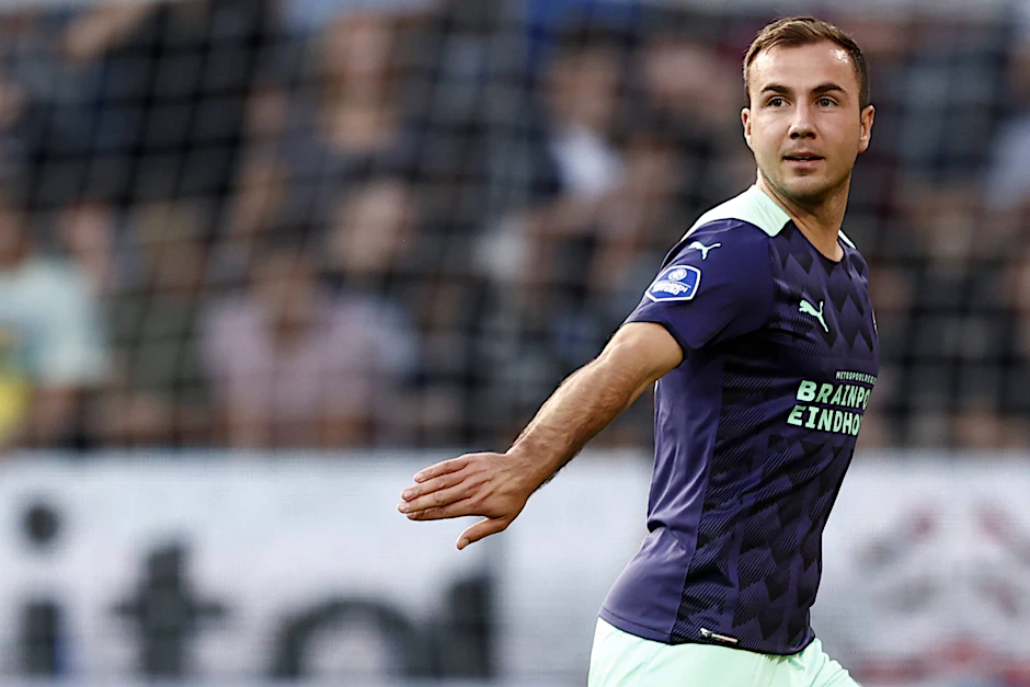 Mario Götze hat in Eindhoven wieder Spaß am Fußball gefunden und könnte sich mit den Niederländern für die Gruppenphase der Champions-League qualifizieren.