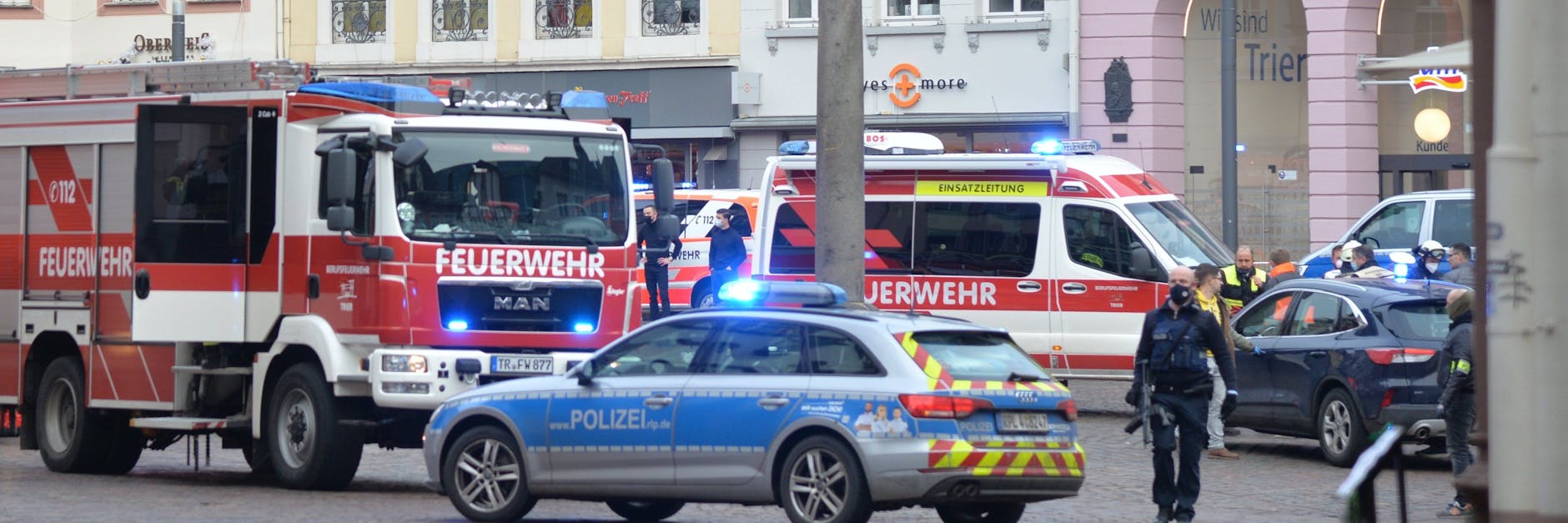 Die Amokfahrt in Trier hatte bundesweit für Entsetzen gesorgt. Ein Mann raste mit einem SUV durch die Fußgängerzone, tötete und verletzte gezielt Passanten.