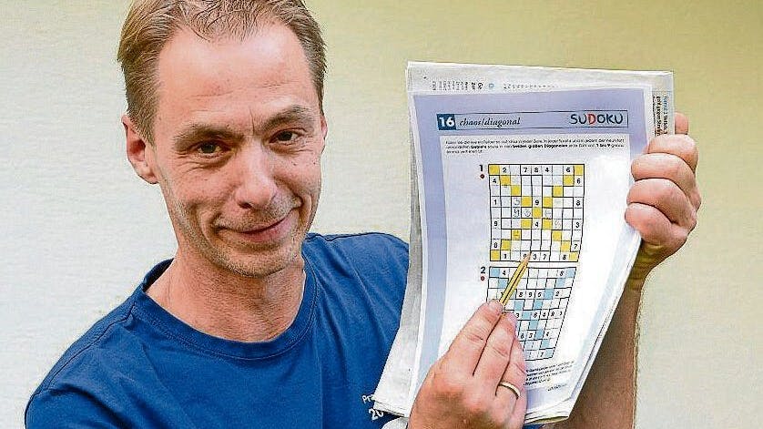 Postbote Michael Ley aus dem Bergischen Land ist vielfacher Deutscher Sudoku-Meister und vertrat Deutschland bei der WM.