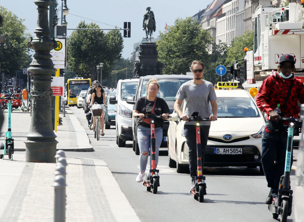 Immer mehr E-Scooter-Unfälle in Berlin: Zahl hat sich verdreifacht