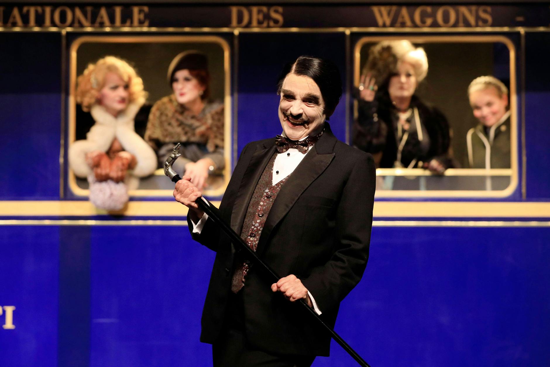 Back in the limelight after lockdown: "Murder on the Orient Express" is now playing at Schiller Theater, one of our Berlin highlights for this week. 