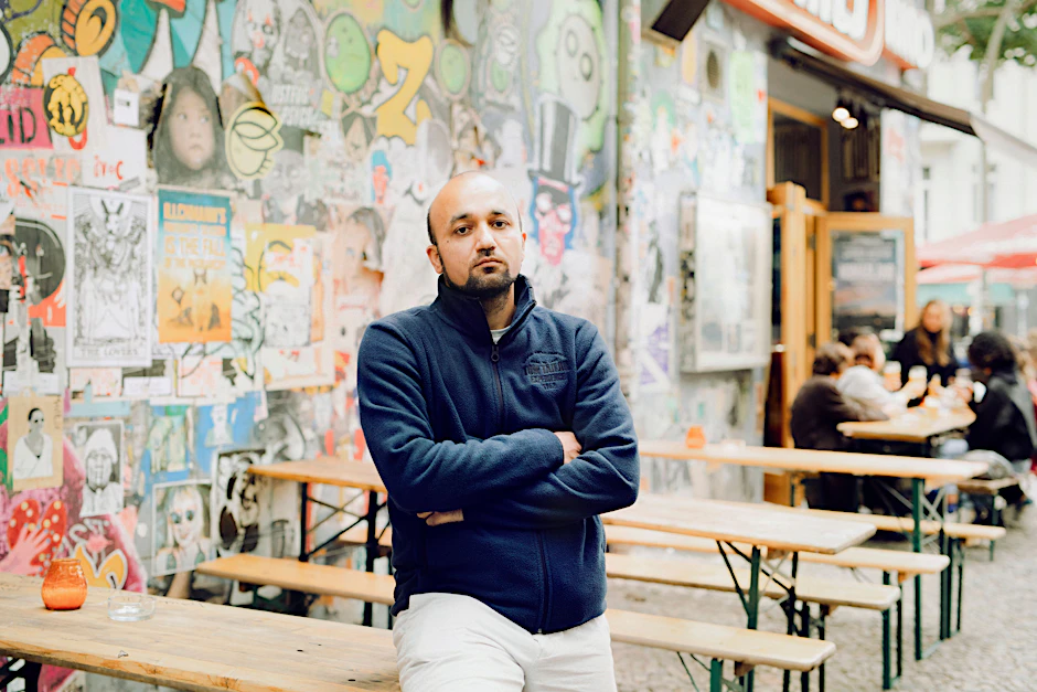 Der Afghane Maqboul Sidiqi ist seit 2011 in Berlin. Jetzt sorgt er sich um seine Familie in Afghanistan.
