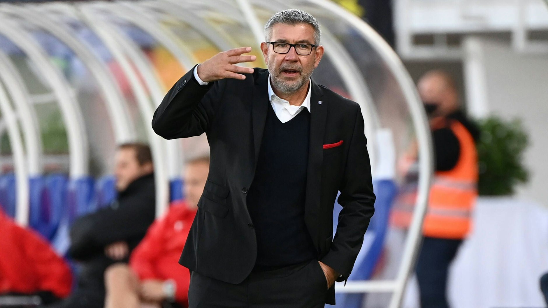 Bleibt sich treu: Union-Trainer Urs Fischer mahnt trotz des 4:0-Siegs vor dem Rückspiel gegen&nbsp;Kuopio PS am kommenden Donnerstag im Olympiastadion.&nbsp;