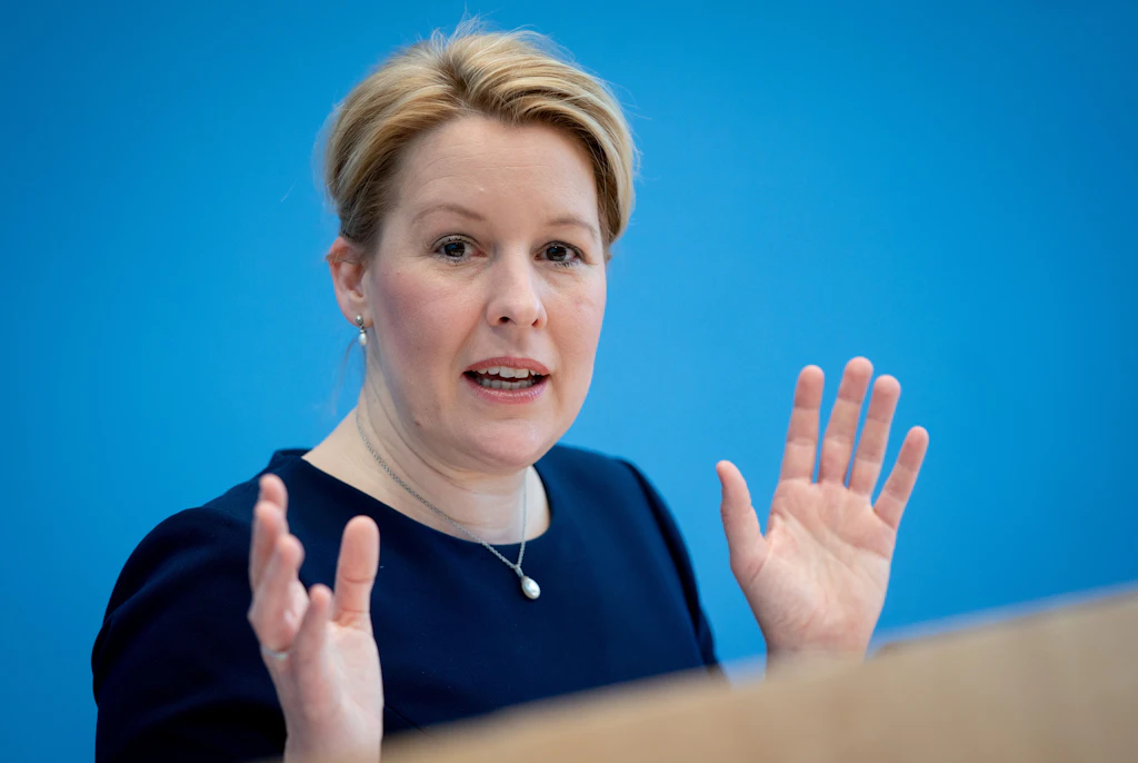 Neue Plagiatsvorwürfe gegen SPD-Politikerin Franziska Giffey