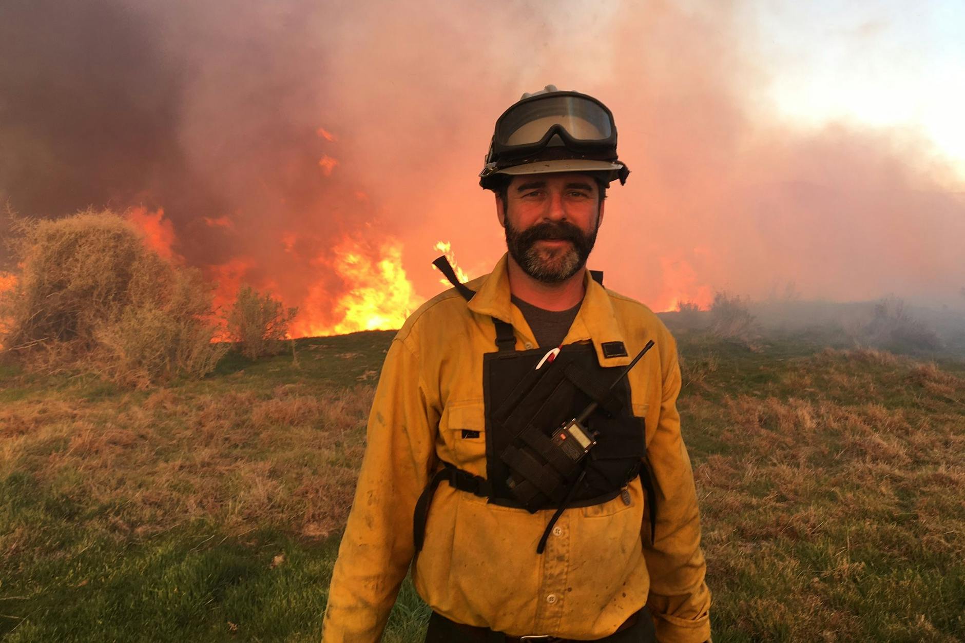Feuer gegen Feuer: Jared Childress bei der Arbeit in Kalifornien