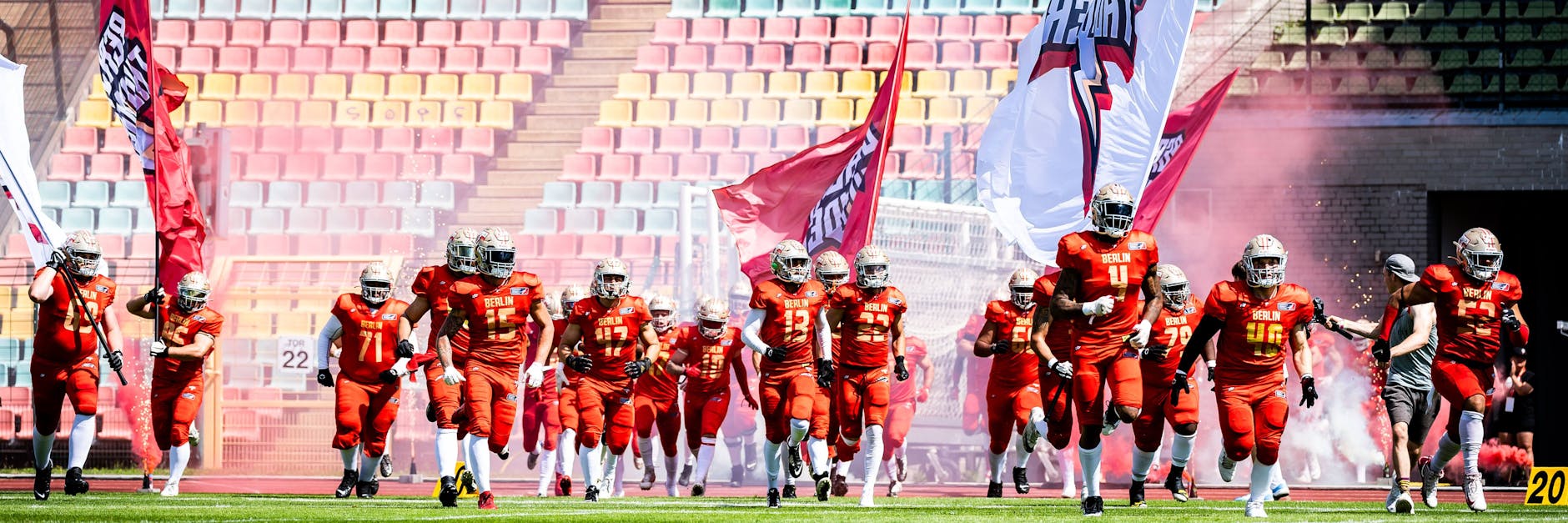 Die Berlin Thunder sind seit diesem Jahr wieder da: Im Jahnsportpark steigt am Sonntag das letzte Heimspiel gegen Barcelona.