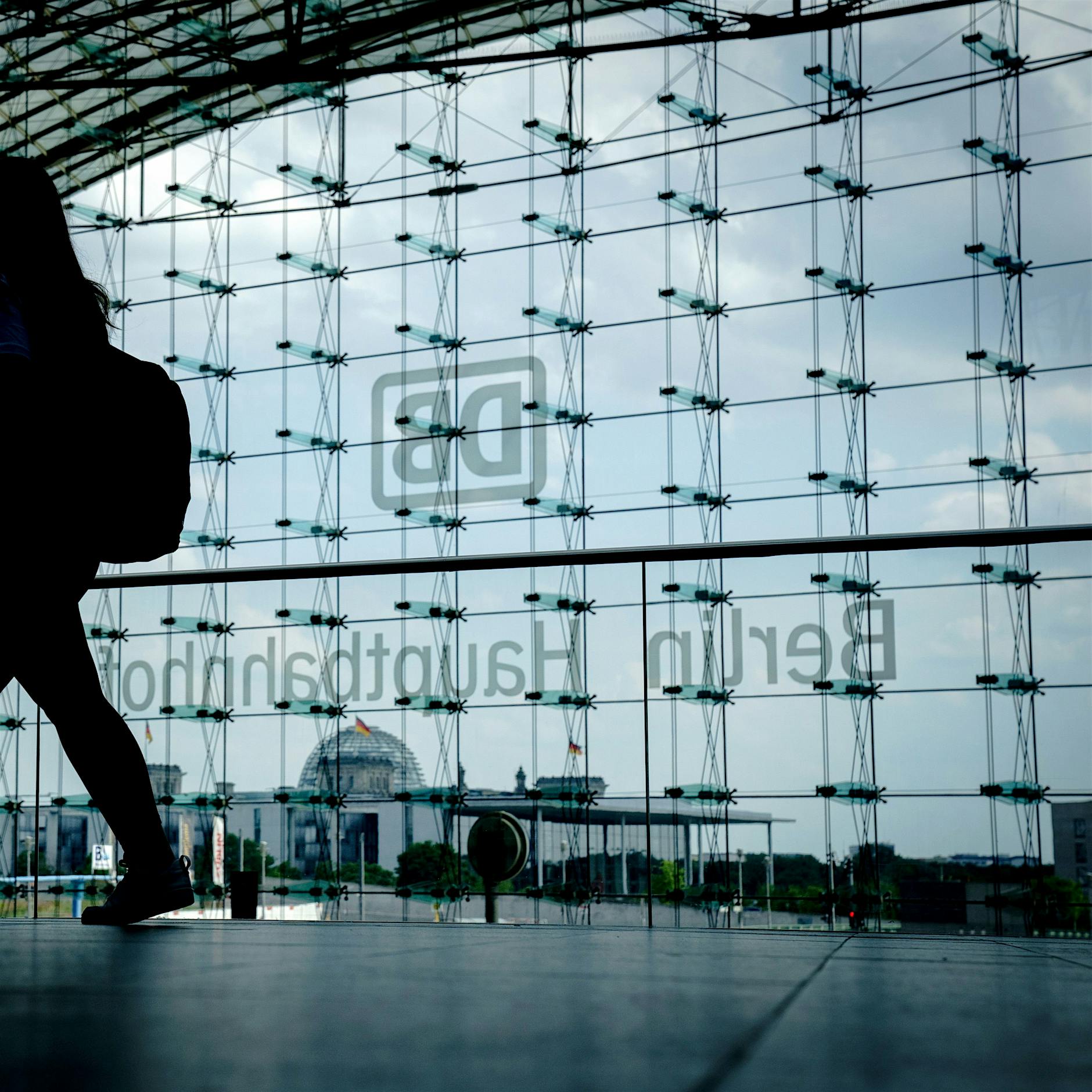 Umfrage: Mehr als die Hälfte der Deutschen lehnt Bahnstreik ab