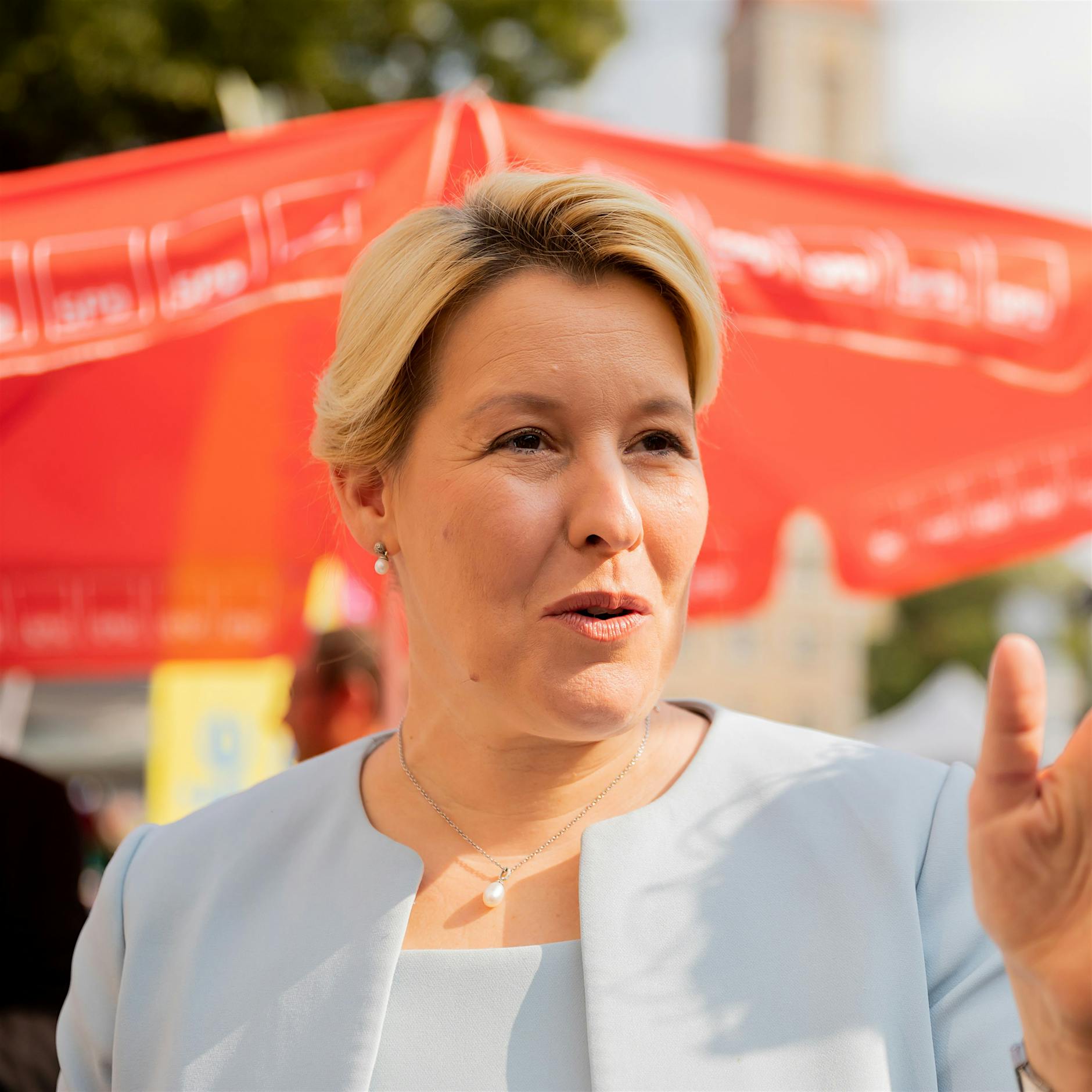 Giffey nach neuen Plagiats-Vorwürfen: „Schaue nach vorn“