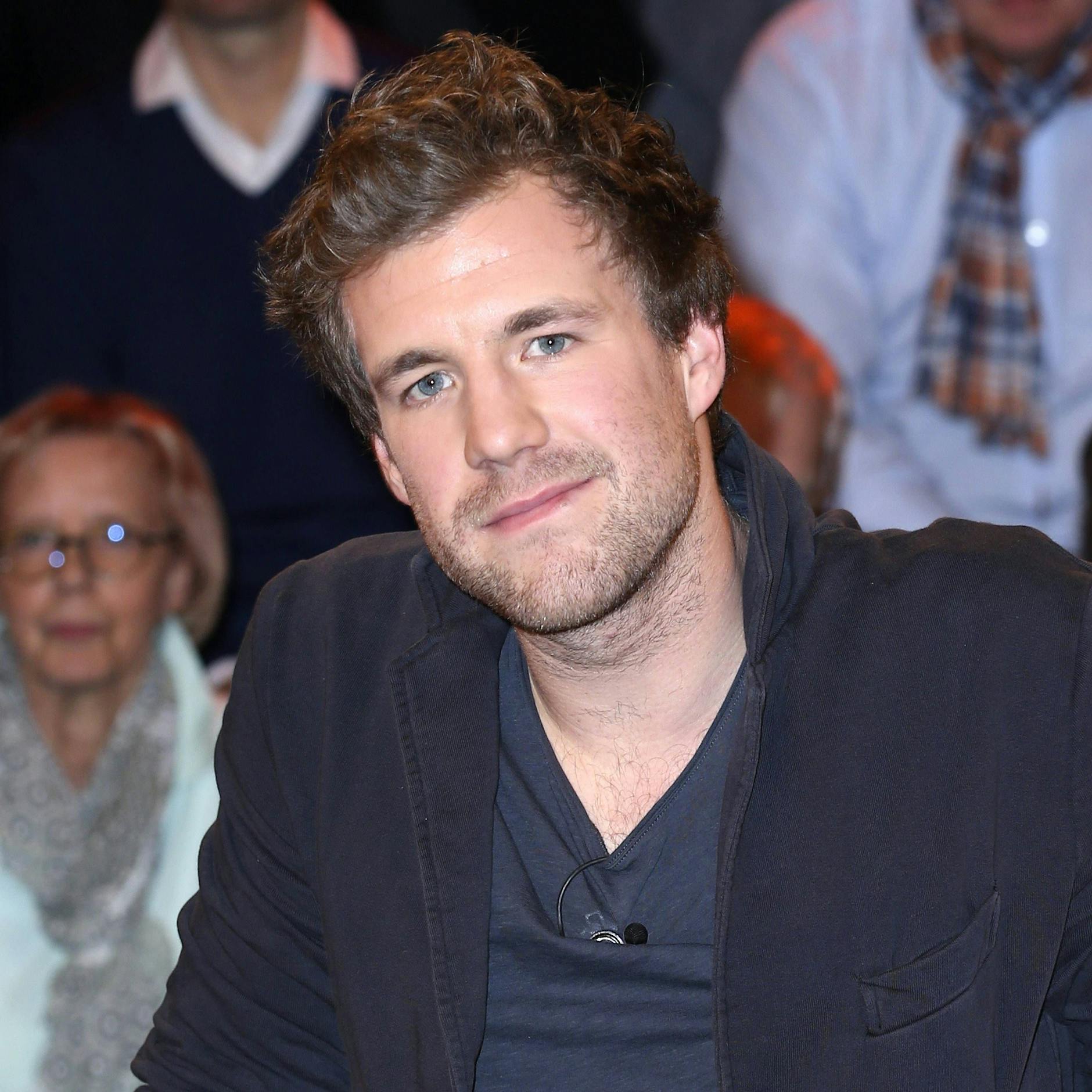 Vergewaltigungsvorwürfe: Jetzt redet Luke Mockridge – er beteuert seine Unschuld, er sagt alle Shows ab, er bekam Morddrohungen, er braucht „professionelle Hilfe“